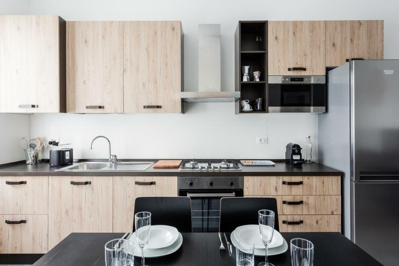 Comfortable Family Group Apartment Via Paruta ミラノ エクステリア 写真