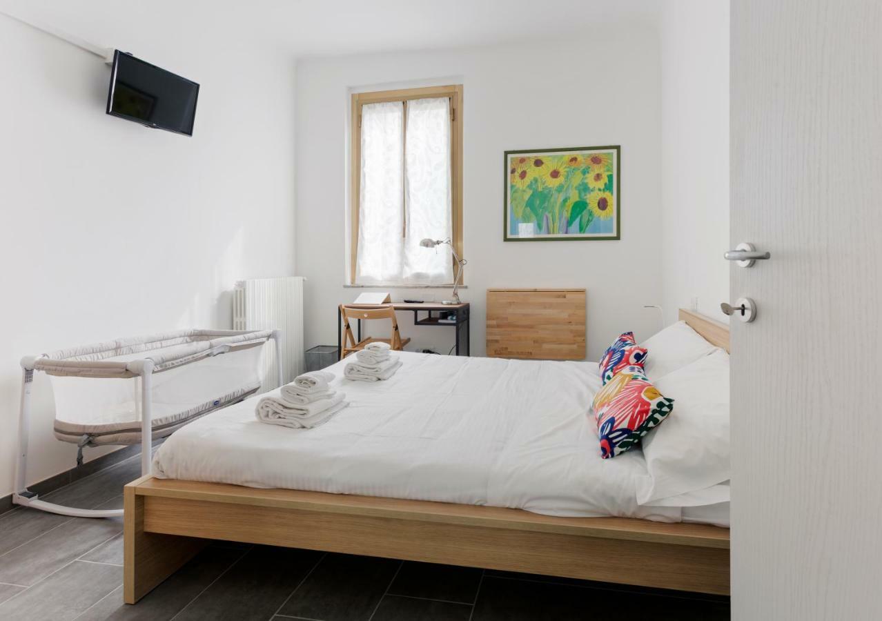 Comfortable Family Group Apartment Via Paruta ミラノ エクステリア 写真
