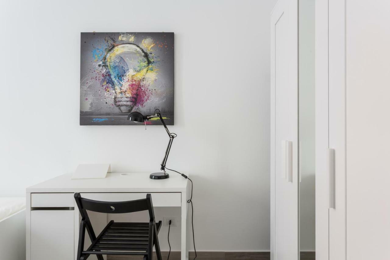 Comfortable Family Group Apartment Via Paruta ミラノ エクステリア 写真