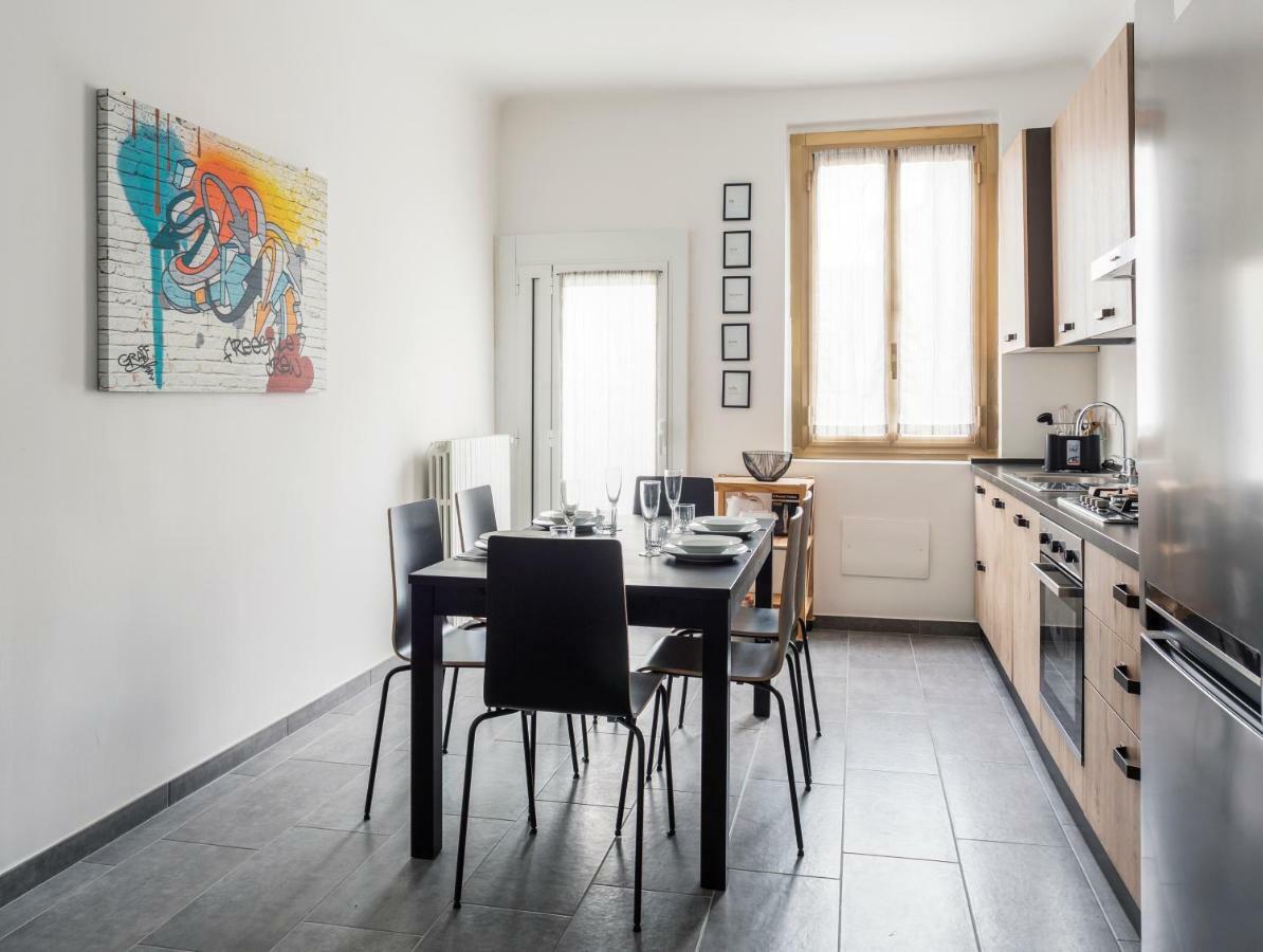 Comfortable Family Group Apartment Via Paruta ミラノ エクステリア 写真