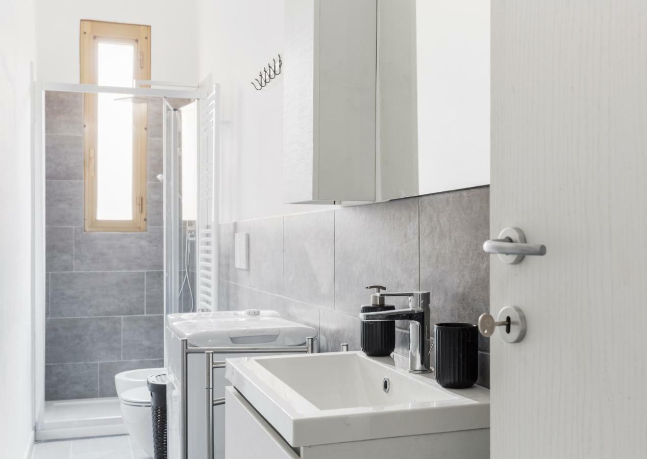 Comfortable Family Group Apartment Via Paruta ミラノ エクステリア 写真