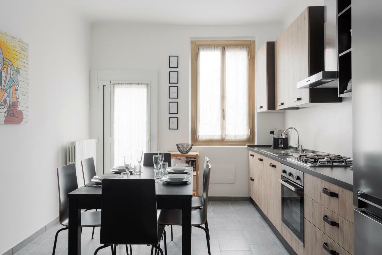 Comfortable Family Group Apartment Via Paruta ミラノ エクステリア 写真